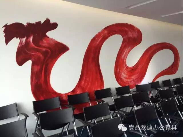 【央視新聞客戶端】京東JD讓老百姓放心網(wǎng)購(gòu)，壹品歐迪讓京東JD綠色辦公