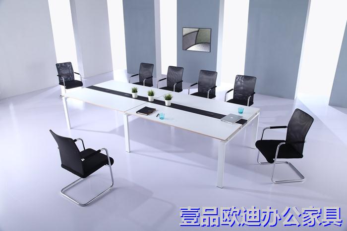 百思特-會議桌-感謝辦公家具每天8小時工作時間的陪伴！